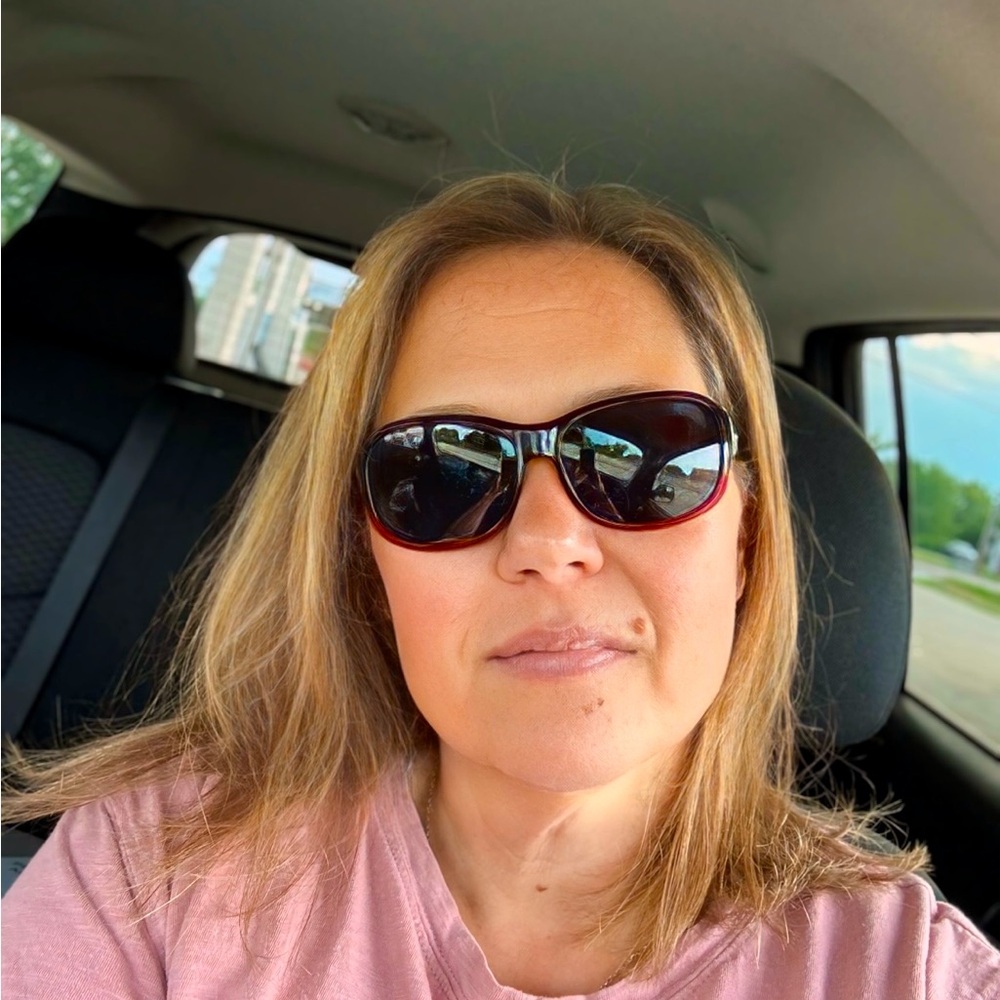 Meet your Posher, Sasha